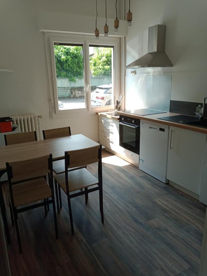Appartement F2 Meuble Centre Ville Brive-la-Gaillarde Kültér fotó