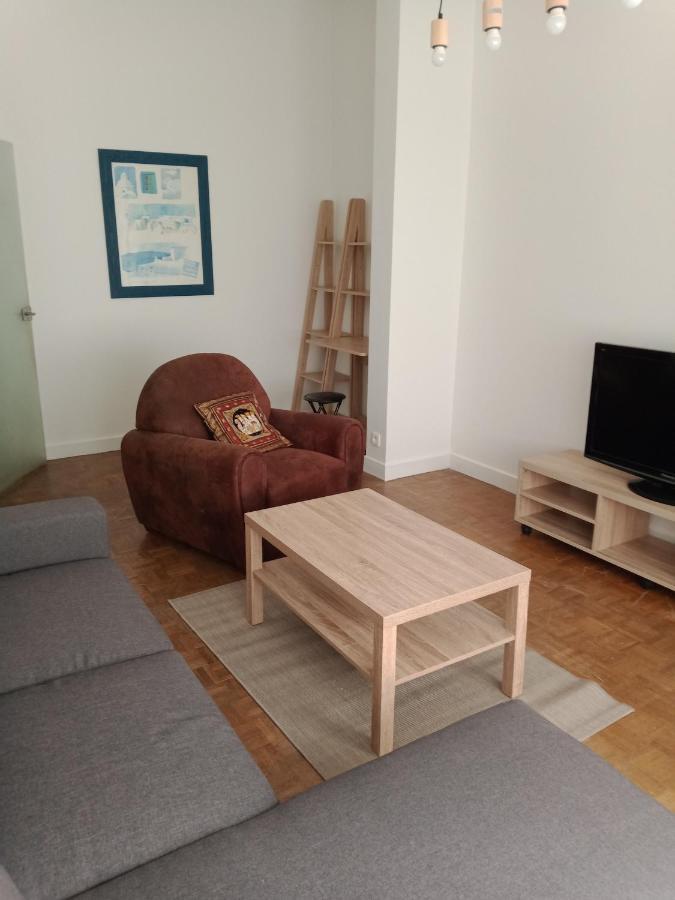 Appartement F2 Meuble Centre Ville Brive-la-Gaillarde Kültér fotó